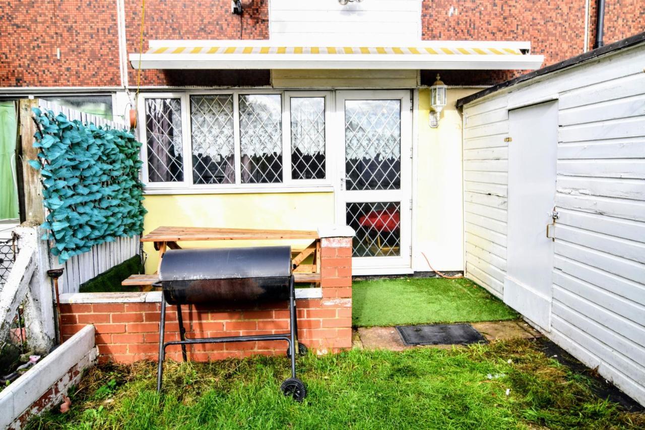 The Chinatown Home - Private Garden, Netflix, Bbq & Bar Birmingham Kültér fotó