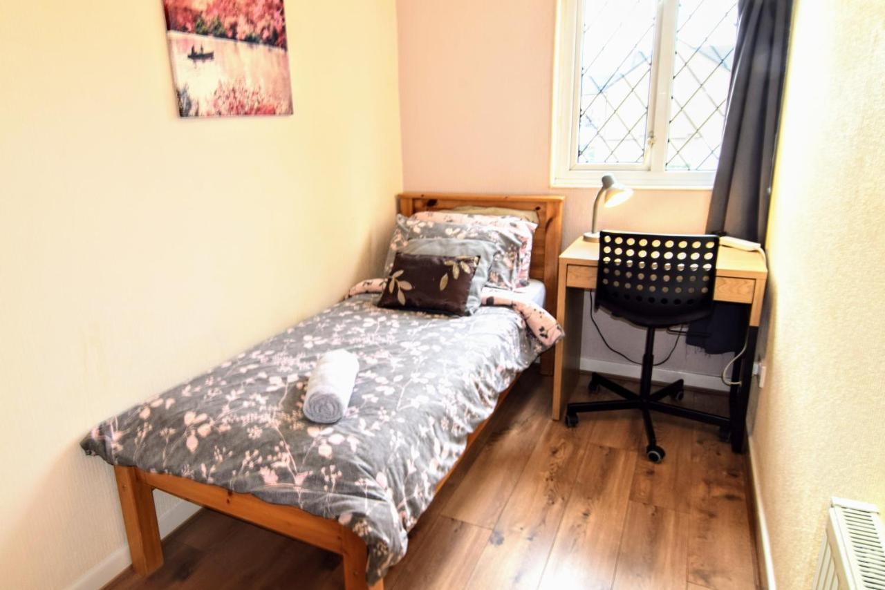 The Chinatown Home - Private Garden, Netflix, Bbq & Bar Birmingham Kültér fotó
